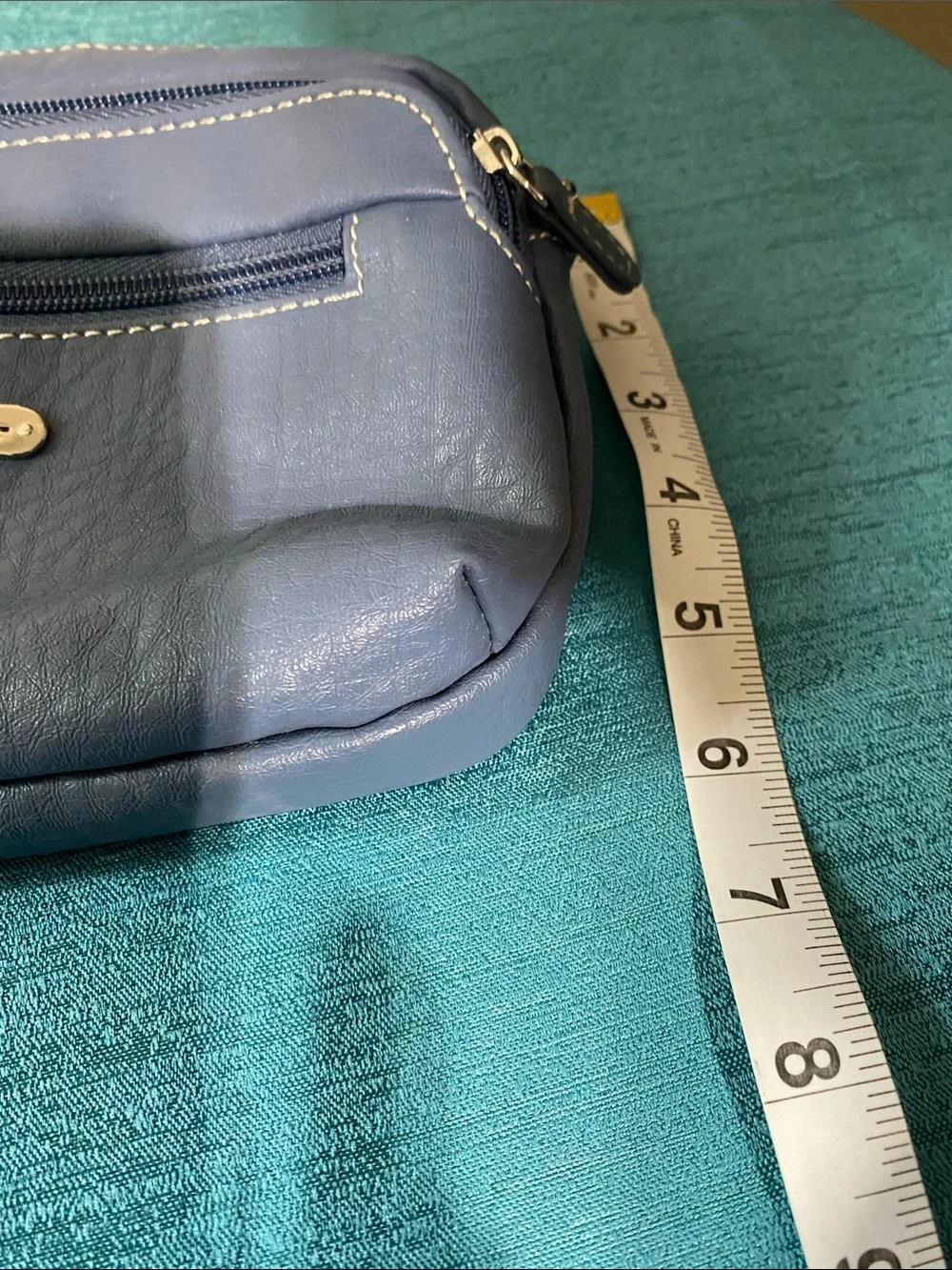 Women's Crossbody Bag in light blue